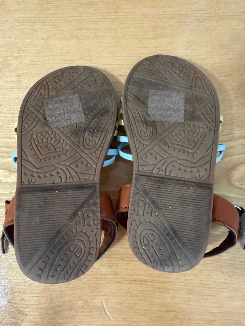 Girls' (sz:7) Brown Sandals with Pastel Straps